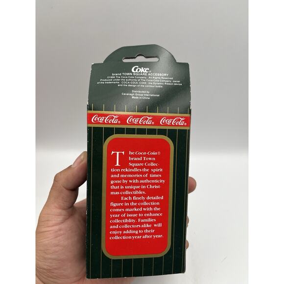 1996 Coca-Cola Town Square Collection Village Figure Pizza Delivery Man CG2418 - Picture 3 of 4